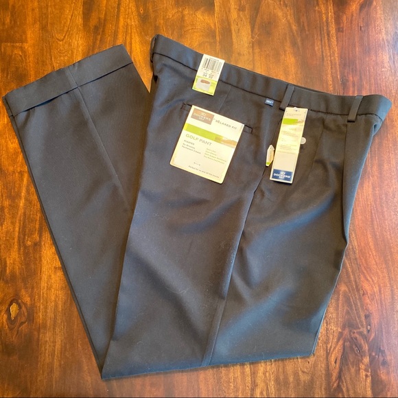NWT! Dockers Relaxed Dit Golf Pant, Size 34/32 - Picture 2 of 5